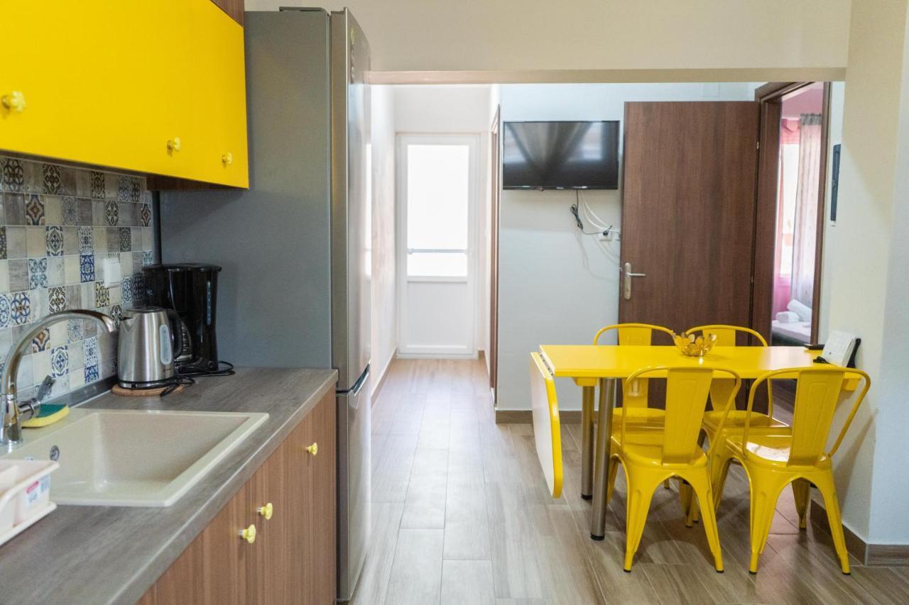 Apartment In Asprovalta Exteriör bild